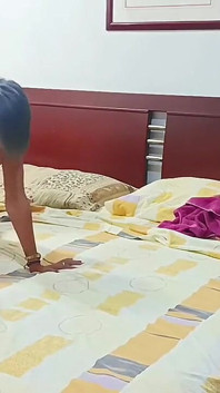 Swingersamateur40 curang pada suaminya di hotel dengan kekasihnya. Si Dia Memberitahu Dia Dia Di Spa.