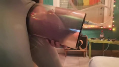 Monster_Meat_: Pumpující párty sama