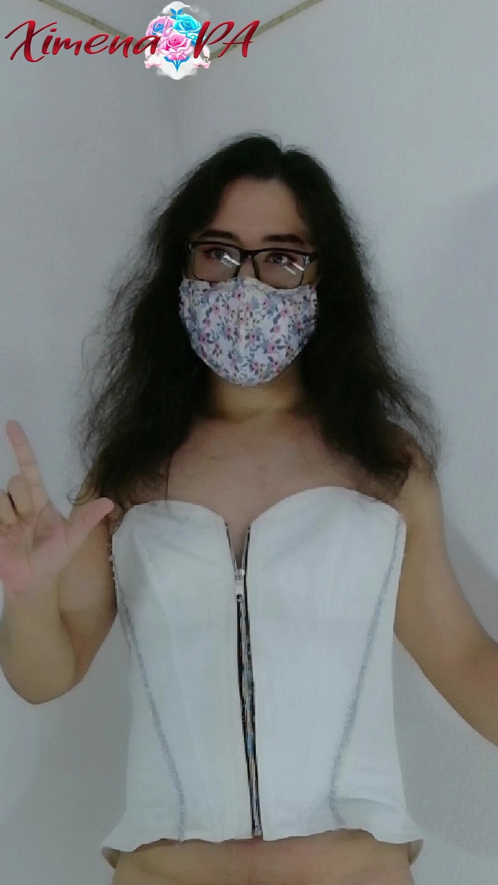 Ximena PA: 我穿着高跟鞋没手射精