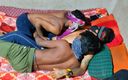 Desi King Gaju: Trojka - Pomalu šukání mladých tří studentů koláže - Desi filmy v hindštině
