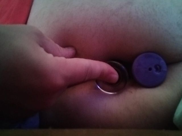I Need a Dick or Two to Suck Until Morning (I'll give you holes)