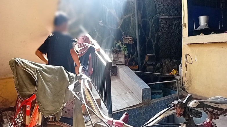 Famly sex: Her Stepcousin Was so Excited