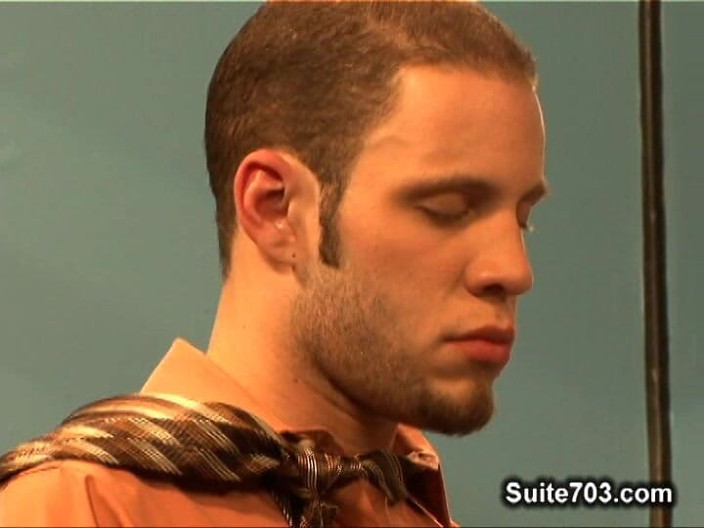 Suite 703: Kevin Gotti dan Wolf Hudson