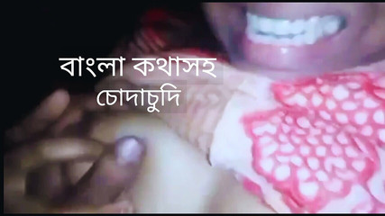 Shopna25: Doğal memeli büyük üvey kız kardeş üvey erkek kardeşini sikiyor.