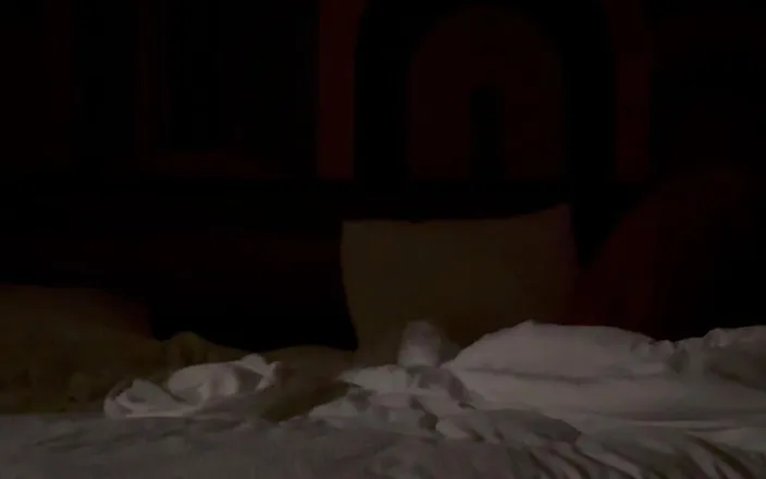 Juli_July: Spontaneous Sex in the Hotel While on the Business Trip
