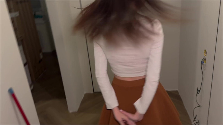 AsyaSky: Asyasky Pays the Electrician with Her Pussy I Plugged It...