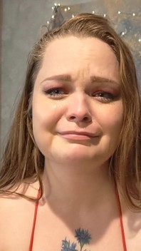 Brutta ragazza graziosa