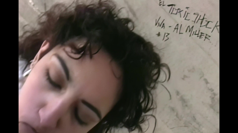 Adultwhisper: Špinavá děvka bere všechno do POV