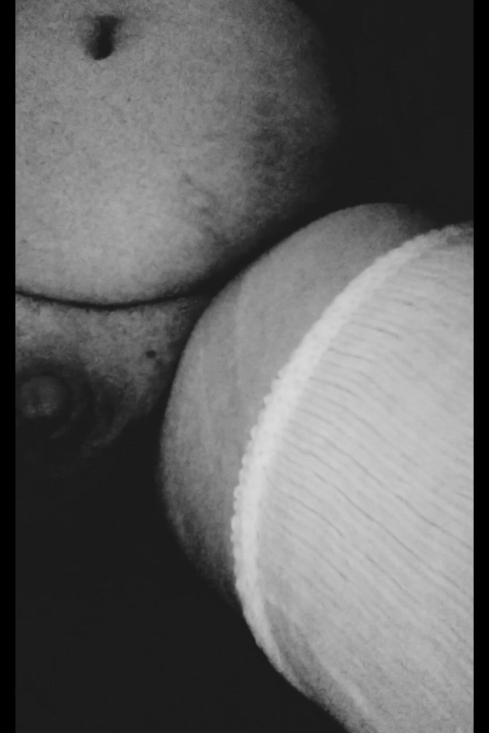 Princess Udders: 女神崇拝視点 白黒のトランスジェンダーMILF BBW感謝