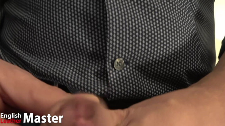 EnglishLeathermaster: Učitelka používá masturbátor a dává JOI