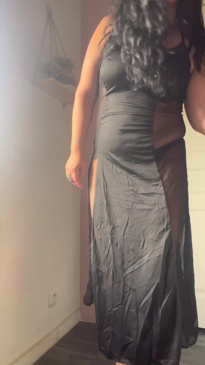 Maitresse Clara: 내 우월함 앞에서 너는 너무 작아