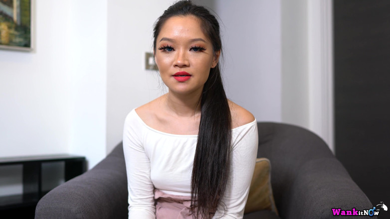 Wank it Now: Louisa Lu - Nápověda k vašemu problému
