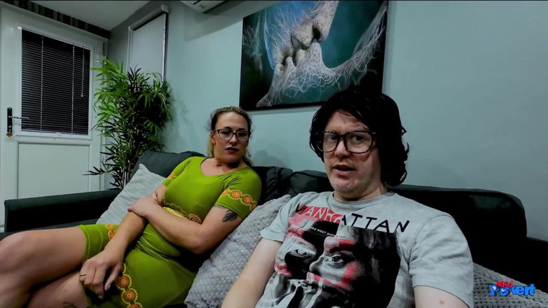 Nerd Pervert: Lola Rae - Double Bubble