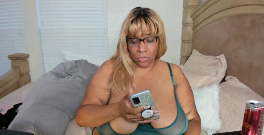 Josie4yourpleasure: Stream Iniziato 12/18/2021 06:27 pm