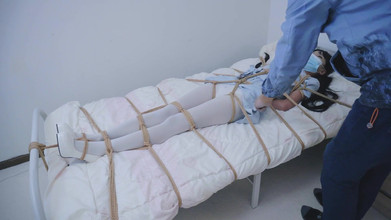 OrangeXXOO: मुझे तुम्हें इंजेक्शन देने दो