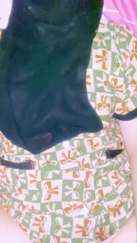 重くファックする女の子1