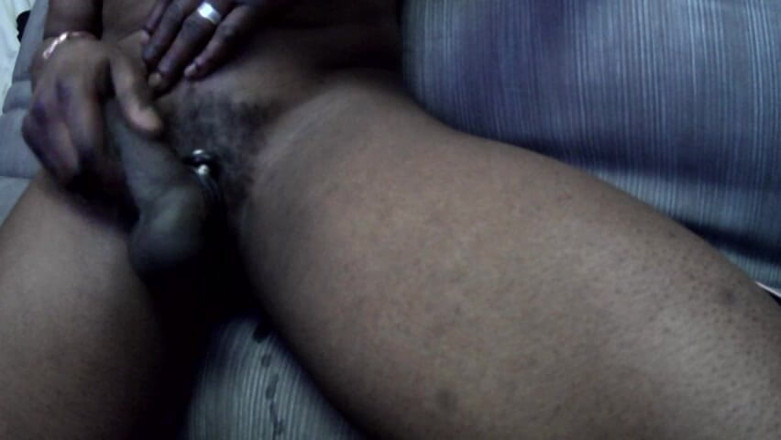 7THEBOY: Ofiste mastürbasyon büyük yarakla mastürbasyon yaparken neredeyse yakalanıyor