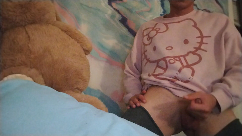 Vovxxx: Transgender F3m-jongen Alex neukt haar speeltje met Pasen