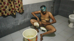 Desi Homemade Videos: Indische heiße ehefrau mit dicken möpsen, betrügendes zimmer, sex heiß...