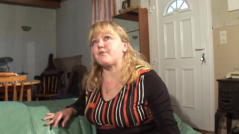 Miami Reality: Blonde plump mature enjoys hardcore anal in casting