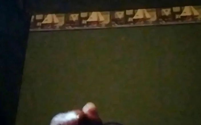 Dewon1981: Bbc solo masturbation with cumshot