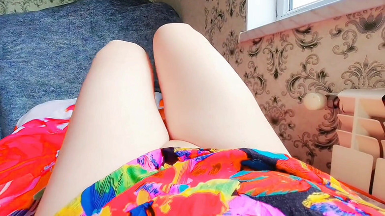 Kitty_Cross: Kort klänning, ingen skam