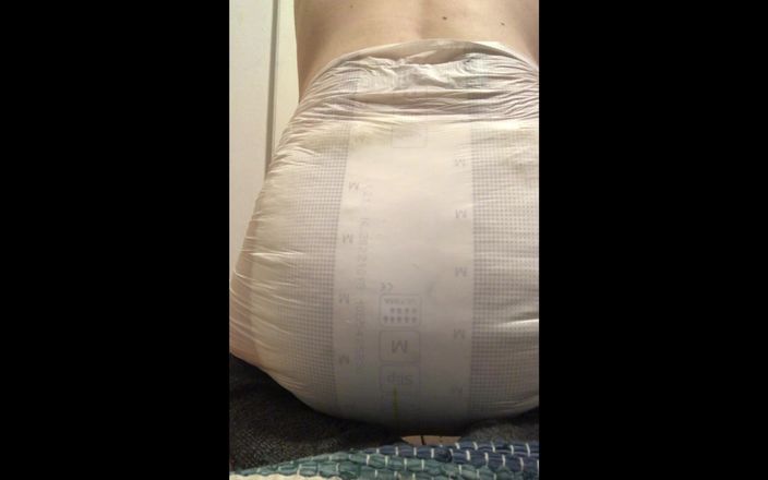 ABDL Diapers by Norsken77: おならは最高に気持ちいい!