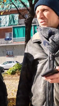 2人の幸運な観光客がベルギーの女の子とセックス