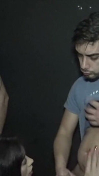 Gay šukán nui heterosexuálem a trans