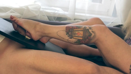 Amateur_fetish: Kaki menghancurkan telur
