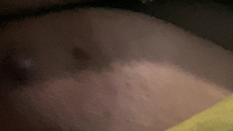 Ritu Bhabhi: Saya hanya melihat buah dada adik tiri saya - mereka sangat...