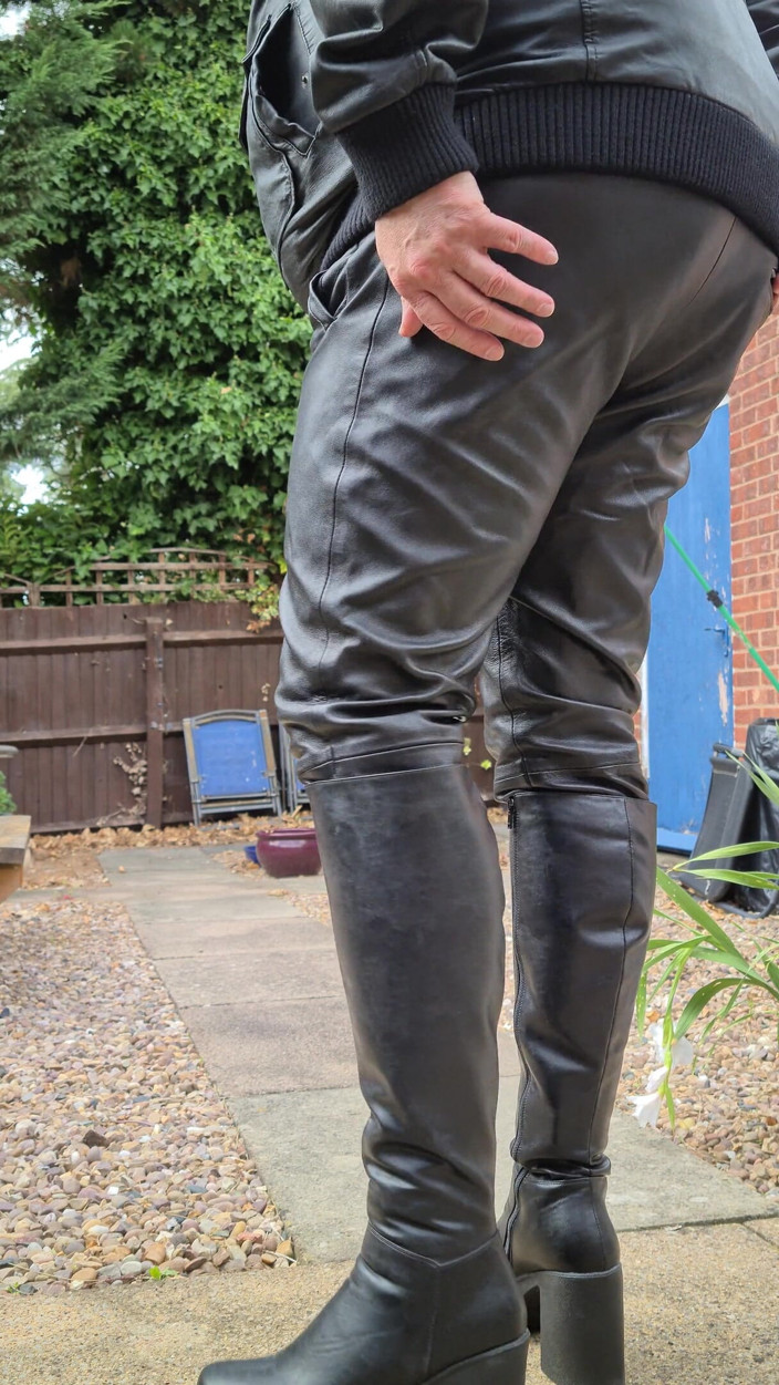 Leatherman63: Full leather outfit