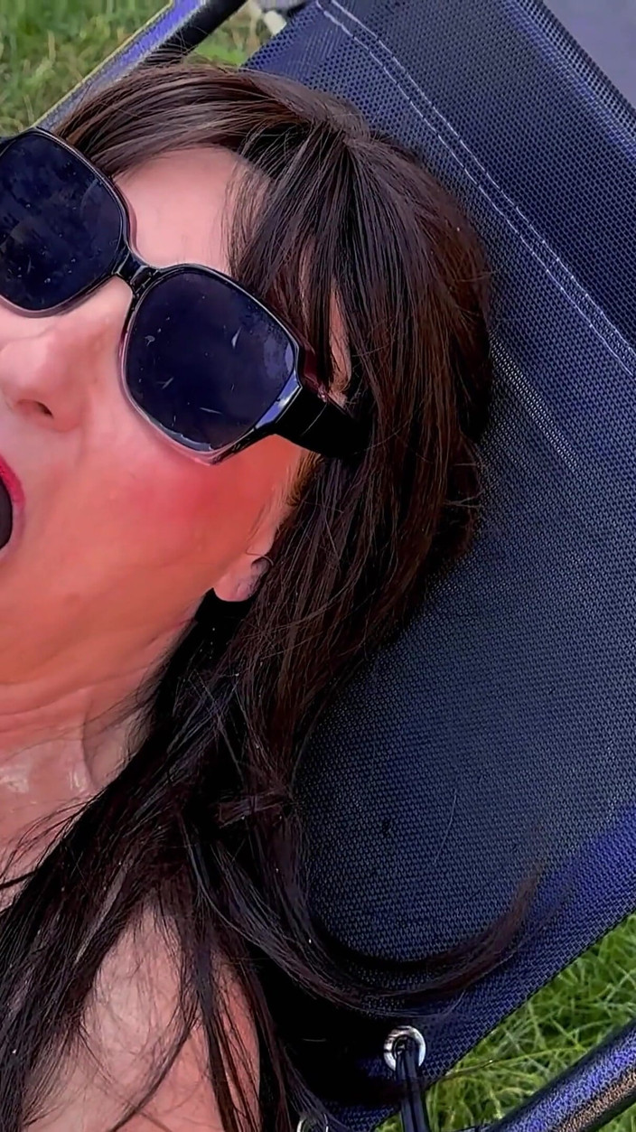 ithastopeefun: Dildo Fucking and Pissing - Ithastopeefun