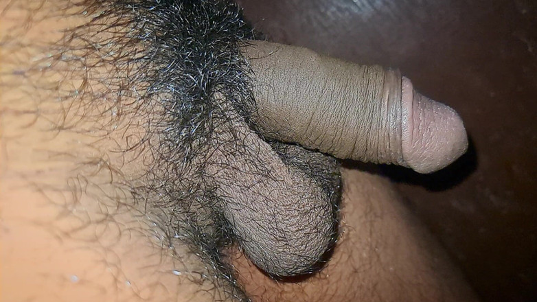 Desi_Porn_India: Young Hot Guy Pissing
