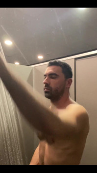 I Love to Take a Hot Shower