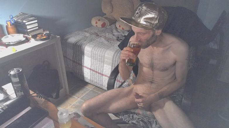 Juzt Jack: Jag fyller glaset med min urin, jag smakar och häller...