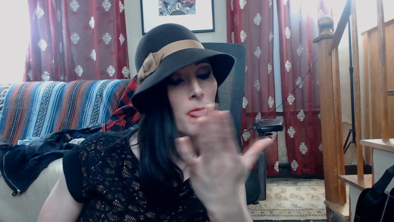 Ivyrose499: Trans Cam Girl Ivyrose499 Cum and Swallow