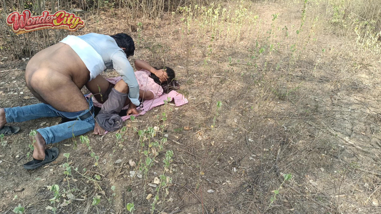 Pushpa studio: Фантастичний секс на відкритому повітрі