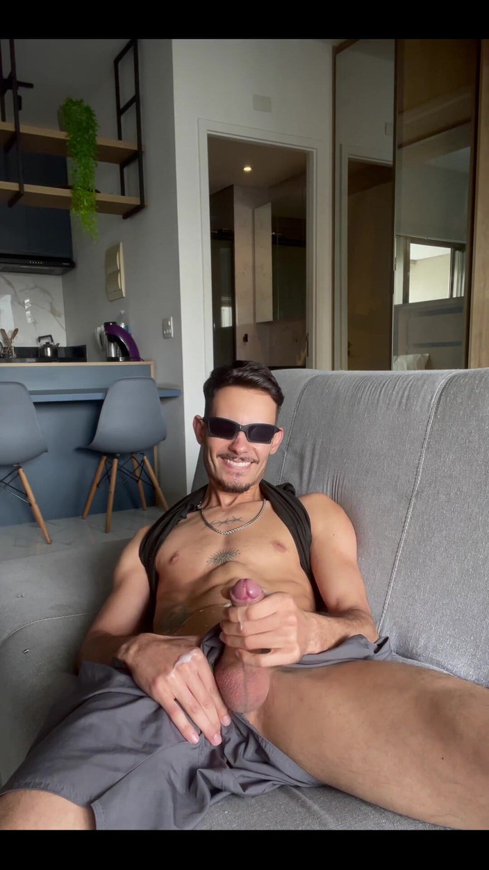 Heitor Bauman OFC:  Jag kom hem från gymmet