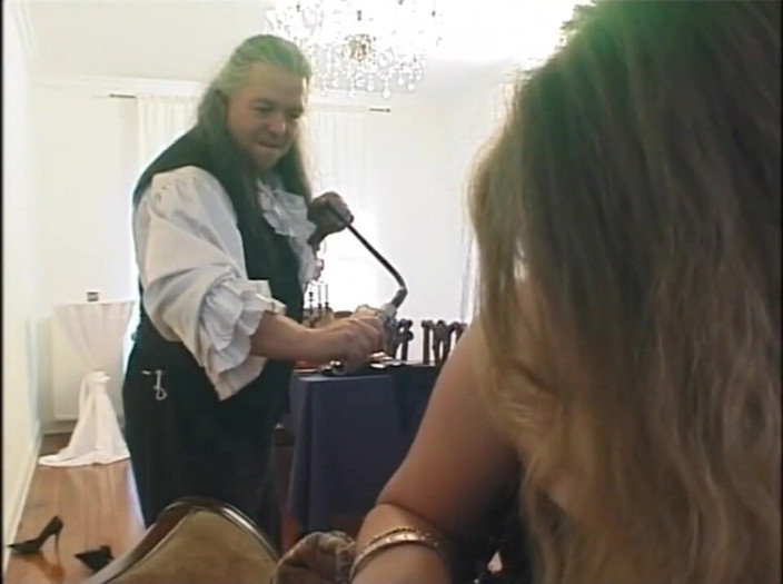 Absolute BDSM films - The original: The big whipping humiliates