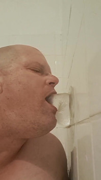 Sucer, Sucer, Sucer