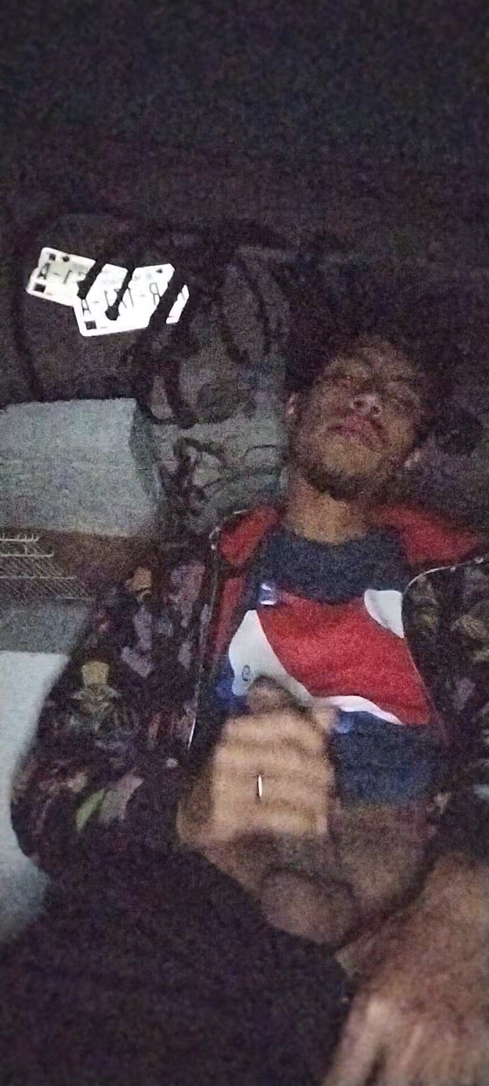 AlexAlejandro13: Grosse bite