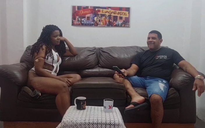 Bebes vagabundas: Dona De Casa Fudendo Com Leo Ogro Parte 1