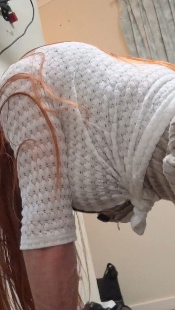 Charlotte_CD: Charlotte Backs up to Her Dildo