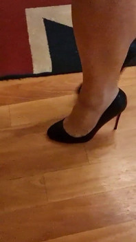 Walking Practice Before Cum in My New Black Pumps