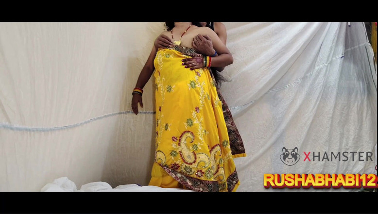 RUSHA BHABI: Desi indian Suhagraat Sex Video MMS, frumoasa mireasă indiană prima...