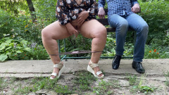 OurFetishLife: Heißer saft aus der muschi meiner stiefmutter direkt im park