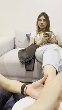 Femeile au orgasme după un masaj cu ulei la picioare