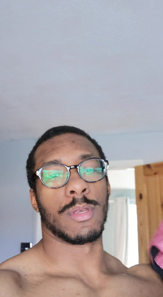 Amadeus: ユーザー名が 791 メッセージで終わる場合、下着は勝者となります