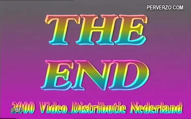 Battle of the asses and pussies: DVD vintage of threesome with hairy sluts